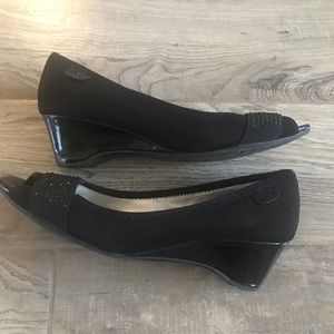 Anne Klein black peep toe sport wedge